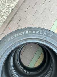 Зимові колеса (гума) Maxxis Arctictrekker 225/55/r17