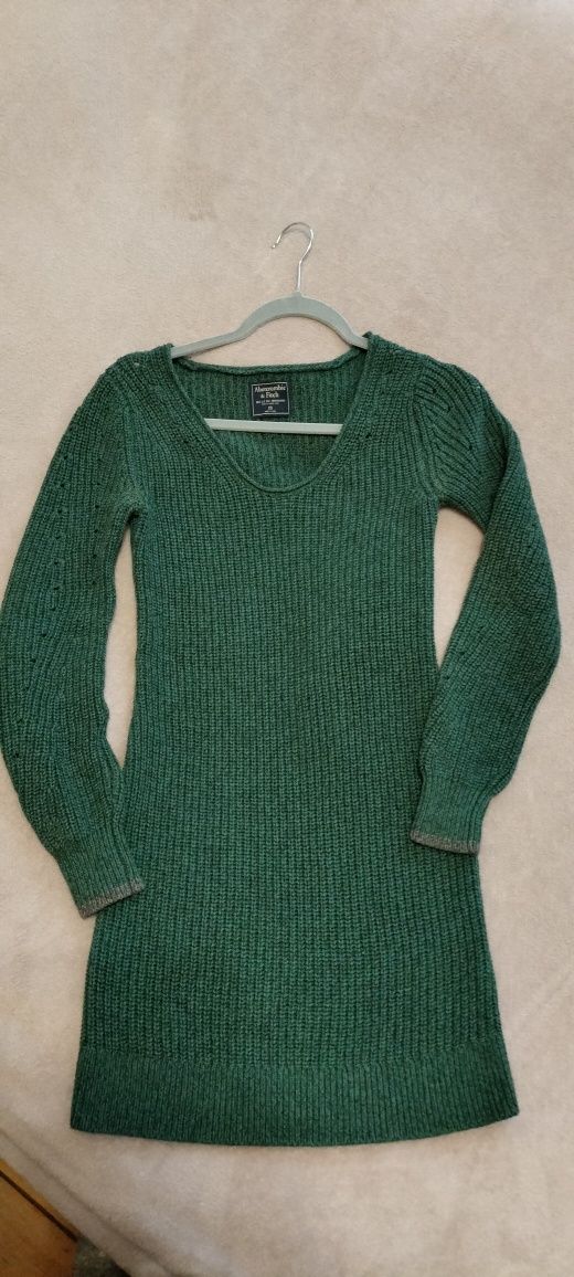 Sweter dziewczęy, zielony