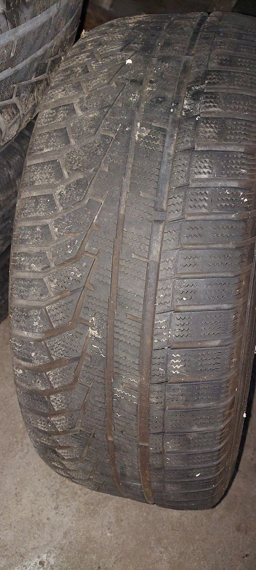 Sprzedam felgi widoczne na zadjęciach wraz z oponami 255/55 r18