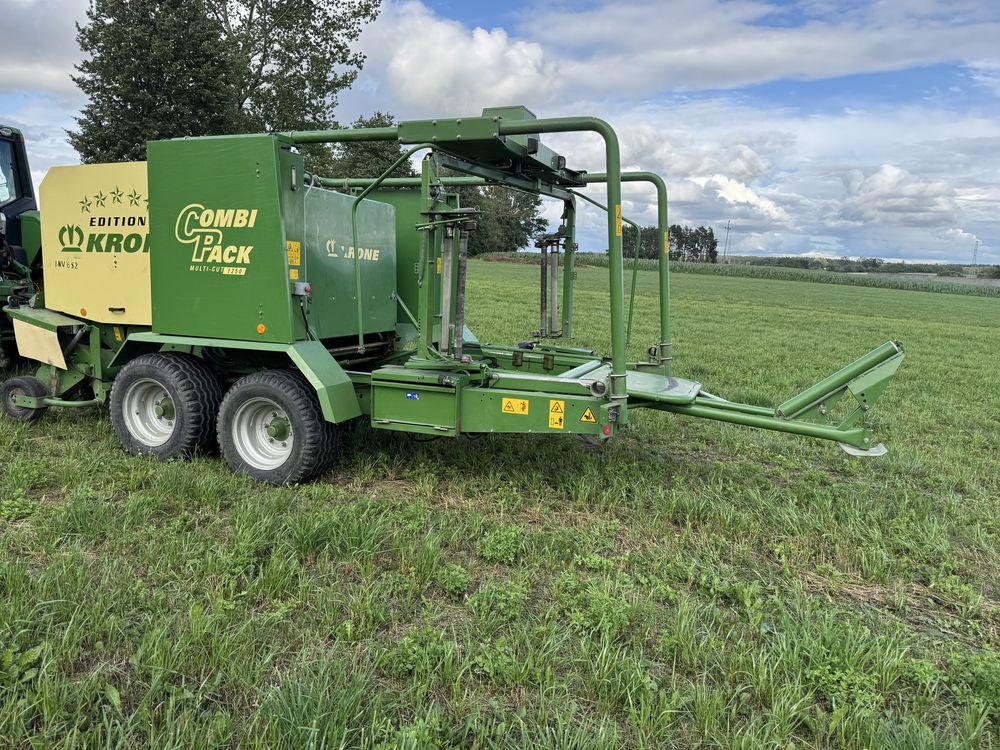 Prasoowijarka  Krone Combi Pack 1250