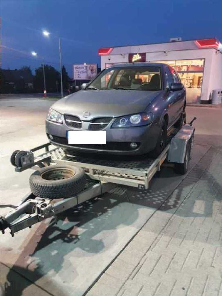 Nissan Almera 2004r. 1.5 dci 5 drzwi, Hatchback przeznaczony na części
