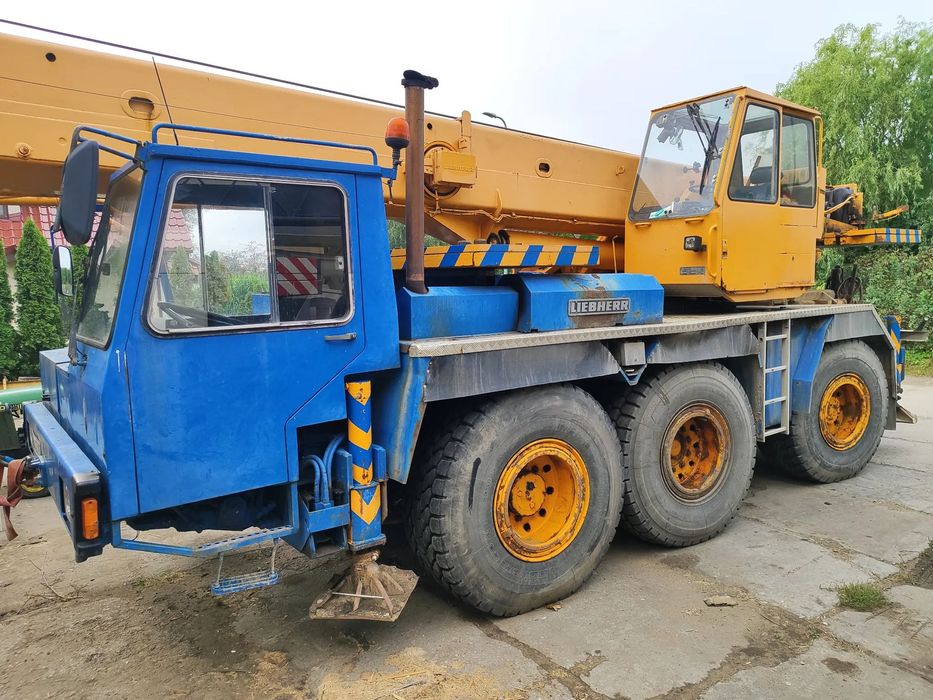 Liebherr ltm 1035  LIebherr LTM 1035