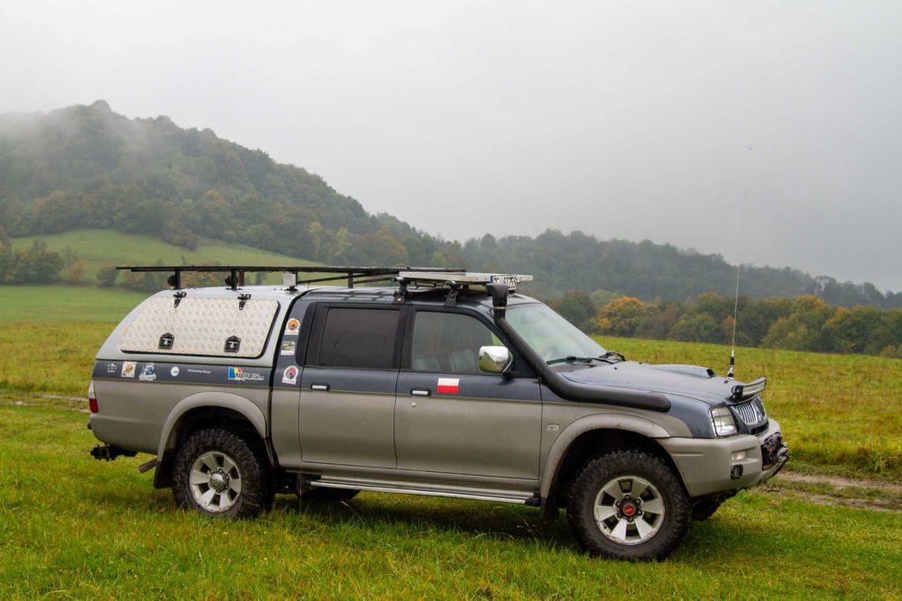 Mitsubishi l200  k74 wyprawowy 2005r