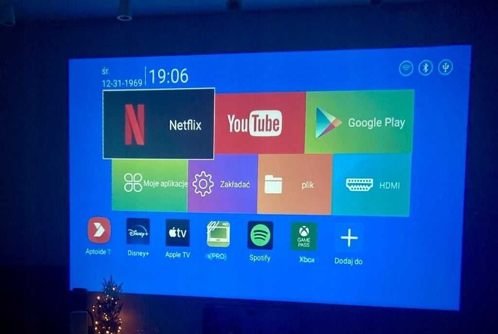 Projektor HY300 PRO OKAZJA! Android 11 – WiFi, Bluetooth, 4K