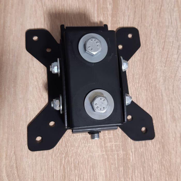 Кронштейн для ТВ.