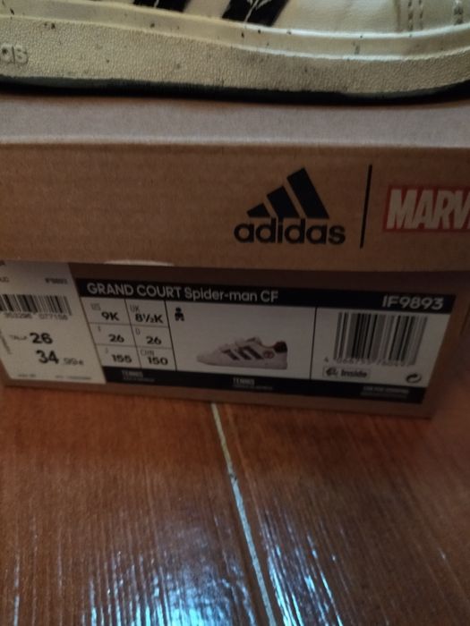 Tênis Adidas Marvel Nr 26