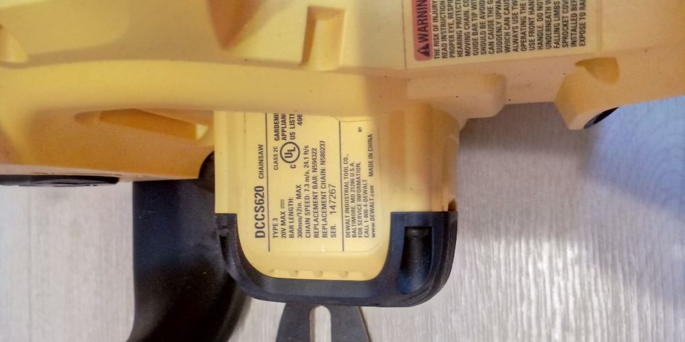 Ланцюгова пила DEWALT DCCS672, 60V,DCCS620 20V