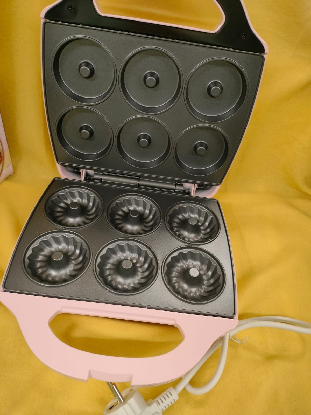 Mini Donut Maker Bestron