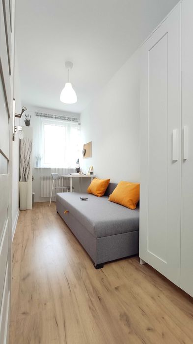 Pokój jednoosobowy, blok ulica Hetmańska-Głogowska