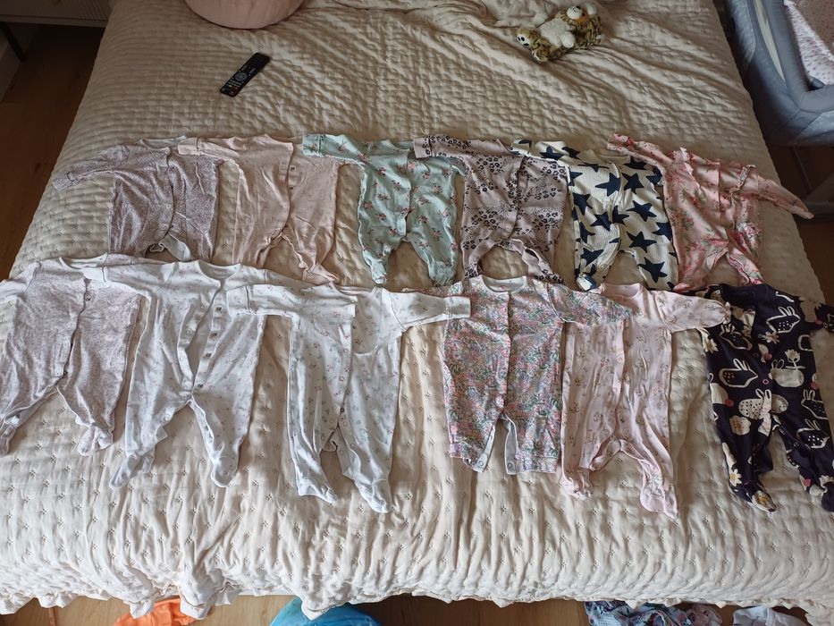 12 sztuk next pajacyki piżamki 62