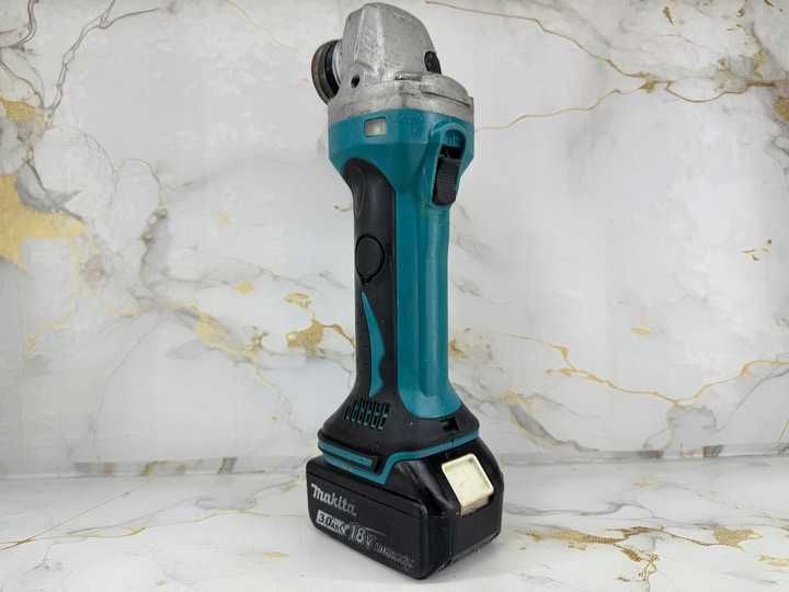 Szlifierka akumulatorowa MAKITA BGA452 18V + akumulator 3.0Ah