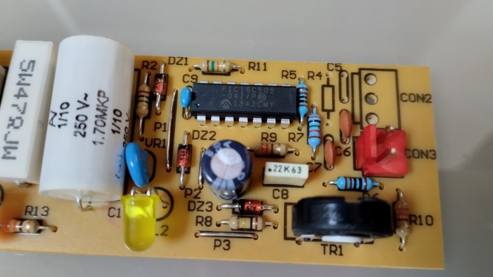 Frigorífico Teka placa electrónica