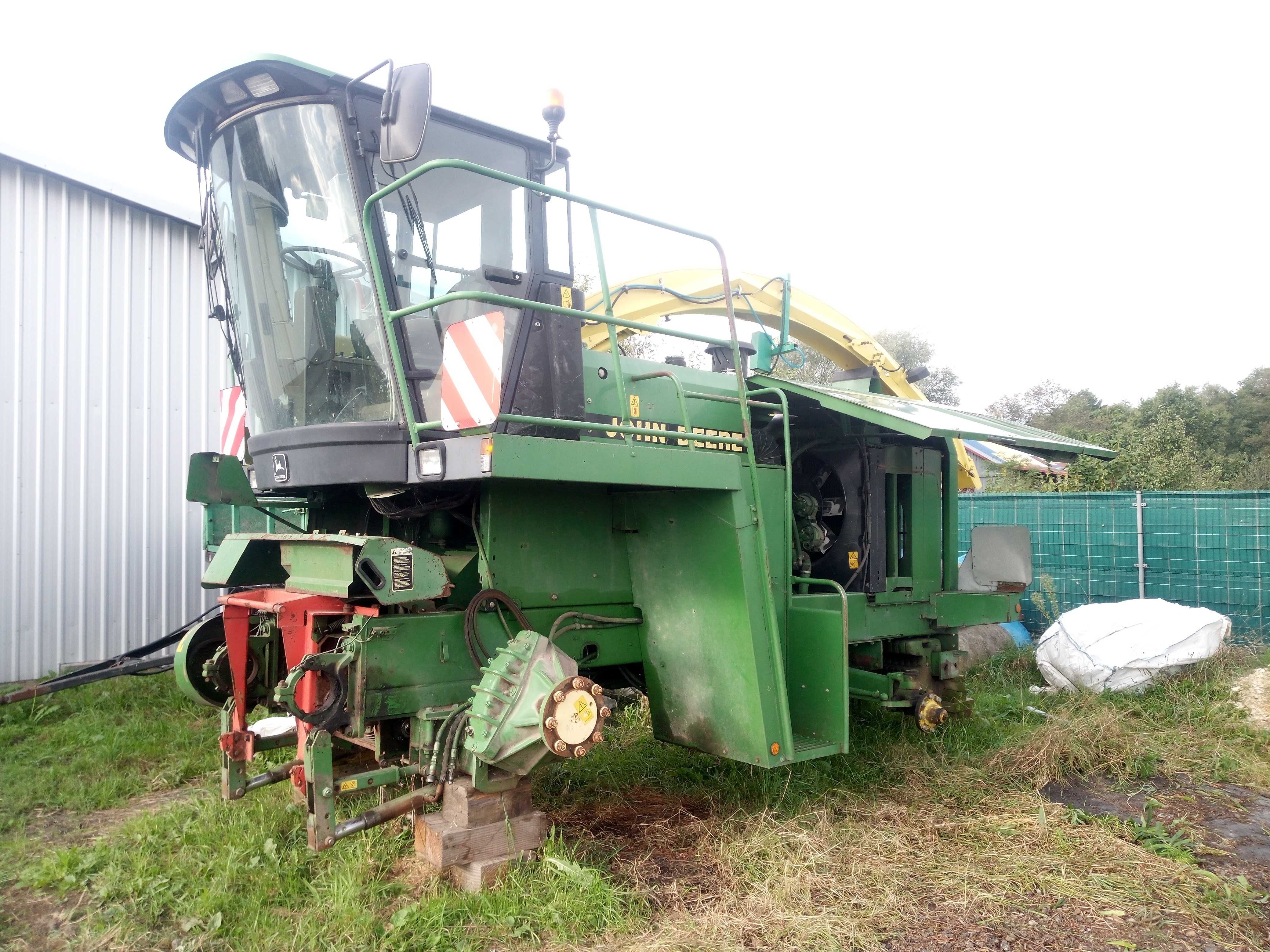 Części SIECZKARNIA John Deere 6610, 6710,6810,6910,6650,6750,6850,6950