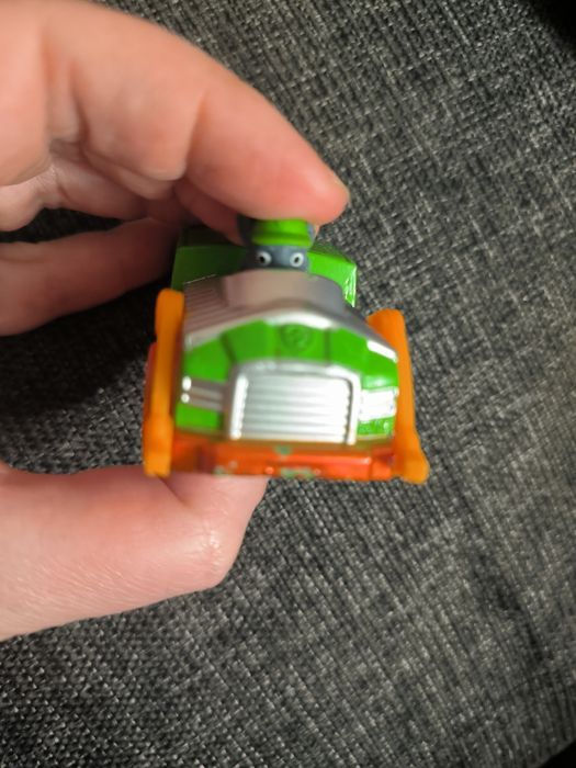 Рокі щенячий патруль залізний