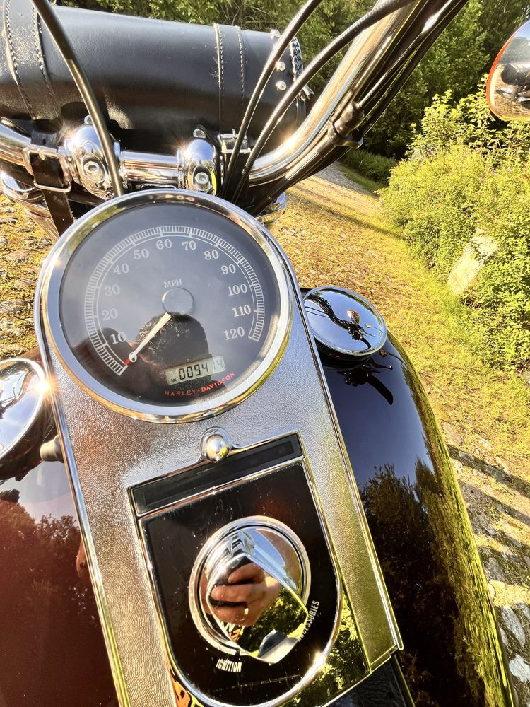Harley Davidson Softail Custom 2007   1.6.   Super stan