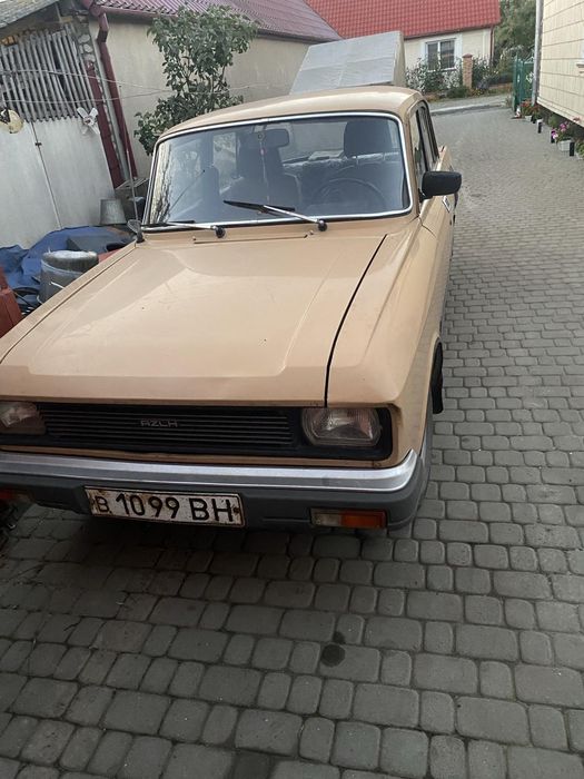 Продав автомобіль