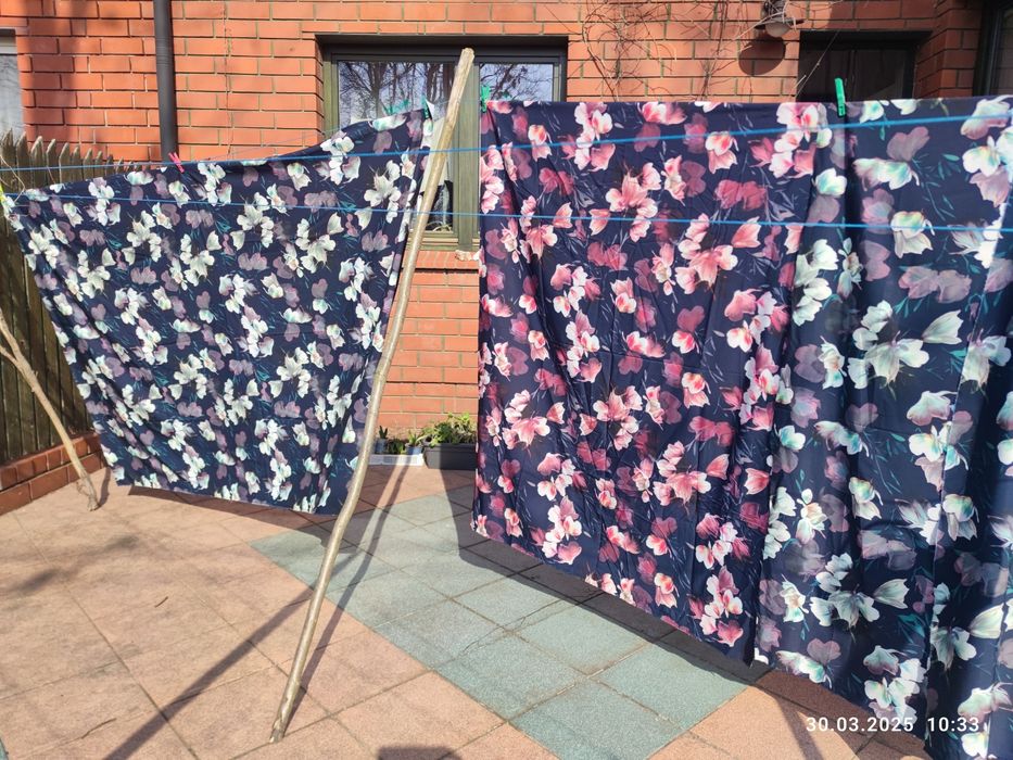 Kupony materiału sukienkowego w magnolie