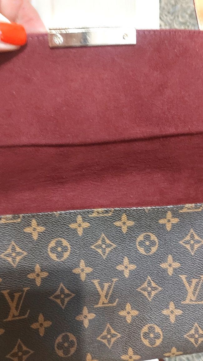 Сумка Lous Vuitton