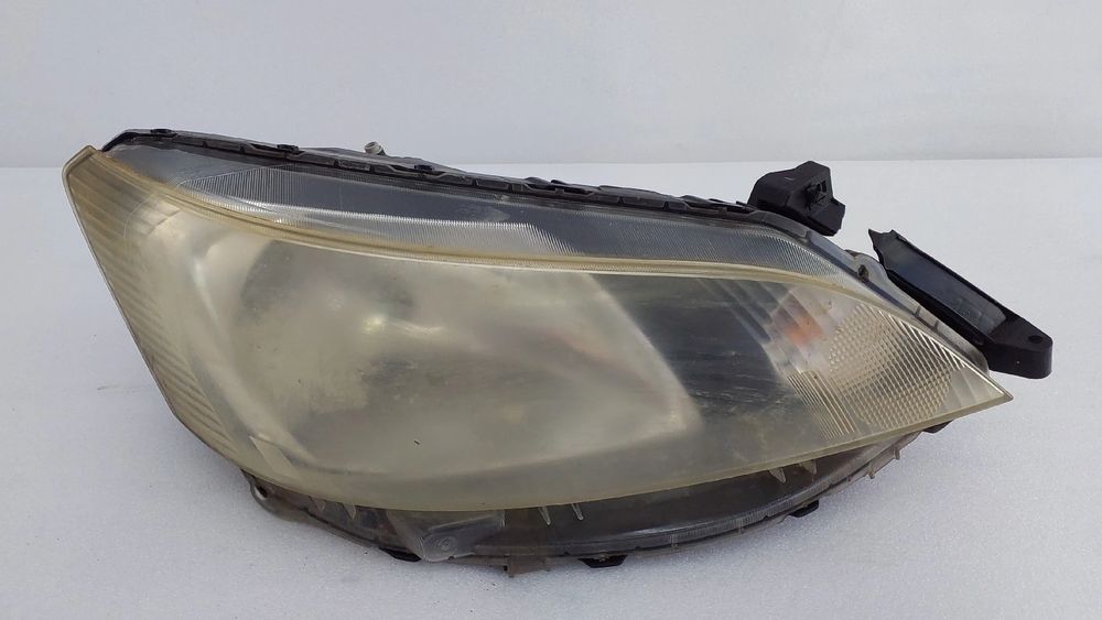 Ótica / farol direita NISSAN NV200 Furgão/Combi (M20)