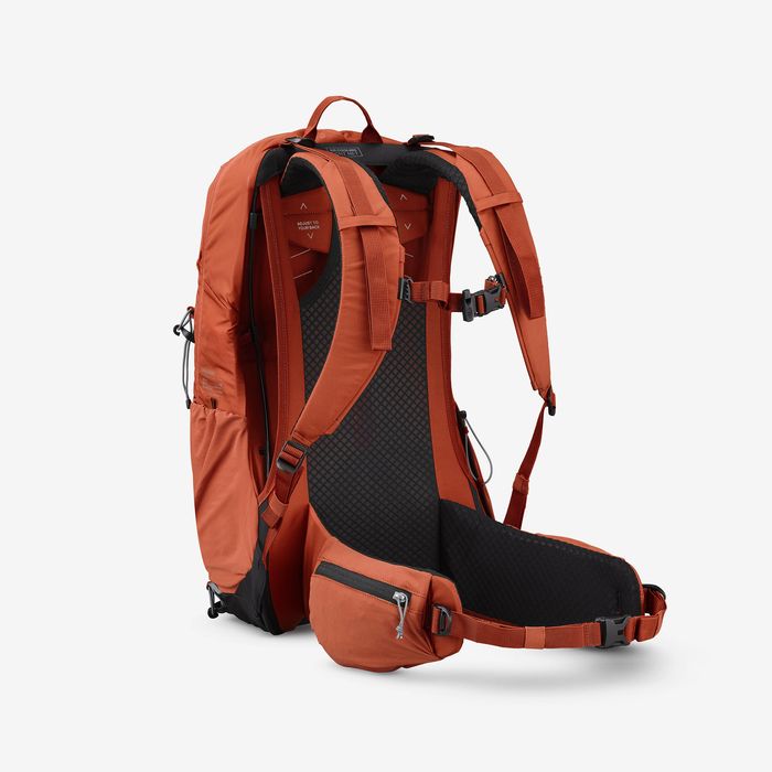Mochila de caminhada ventilada 25L - MH500 Castanho