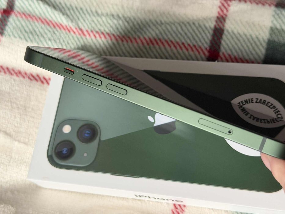 Sprzedam IPhone 13 , Dobry Stan
