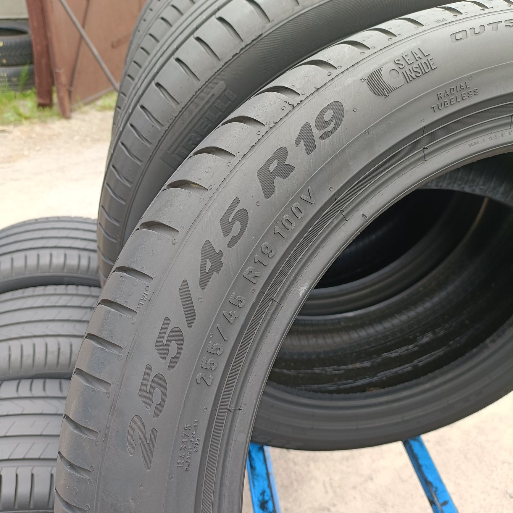 255/45r19 Pirelli Scorpion z 2021r 6mm