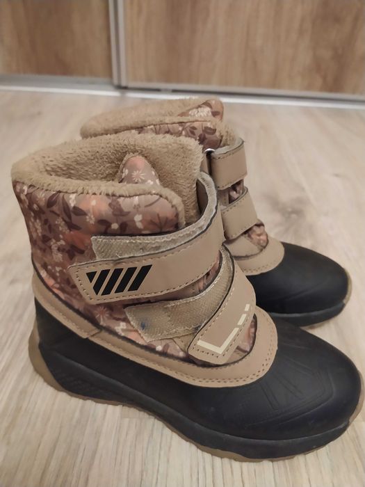 Sprzedam śniegowce roz 30