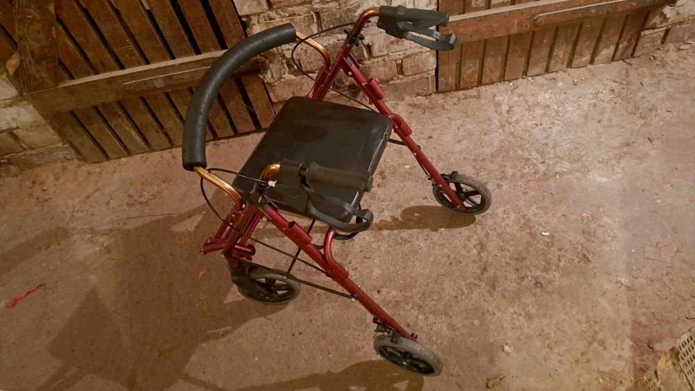 Chodzik Balkonik Rolllator Inwalidzki