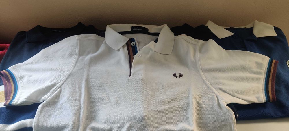 9 polos XS Fred Perry como novos