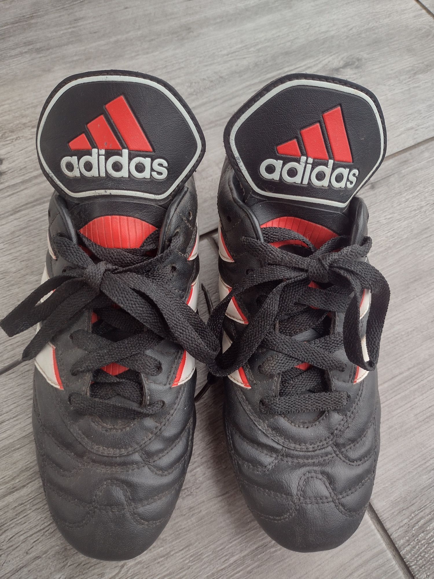 Buty sportowe korki Adidas 38