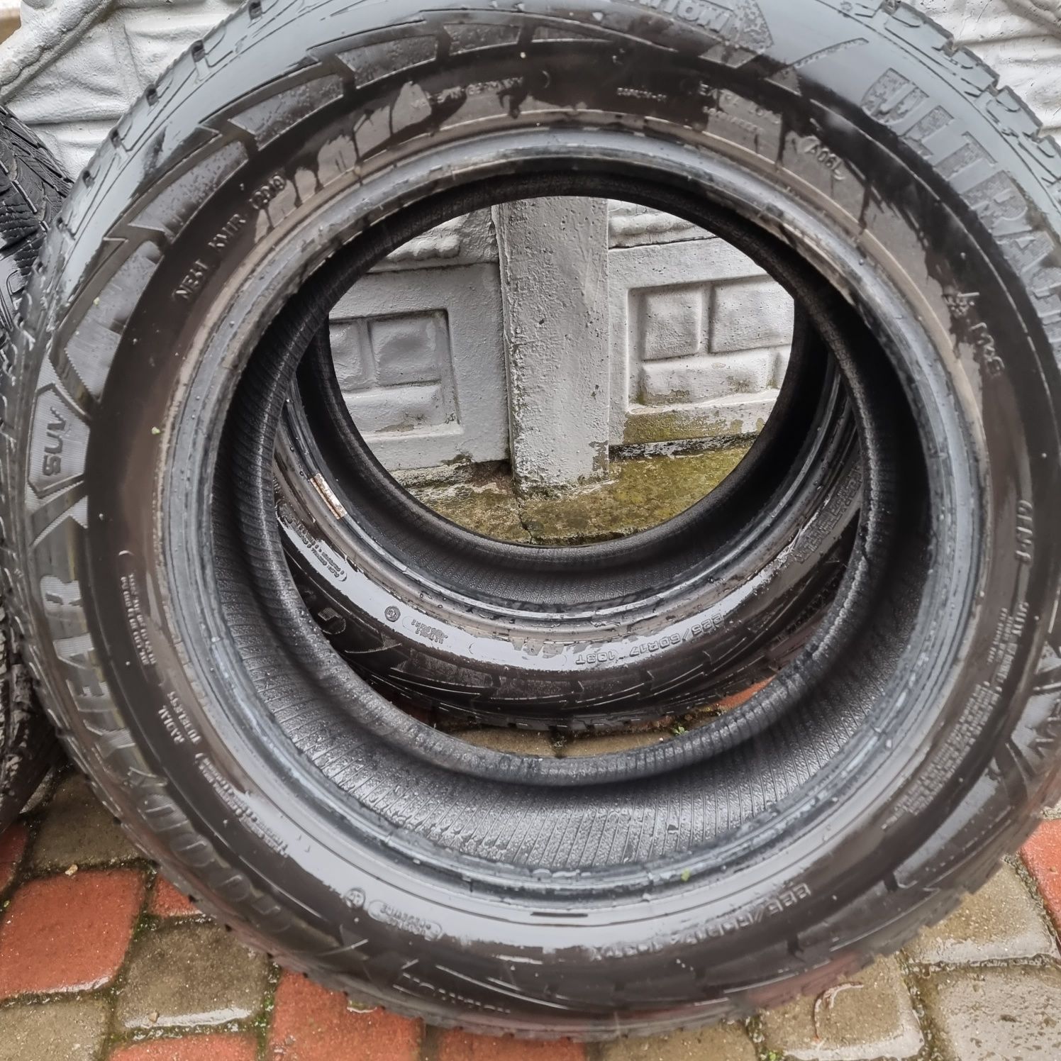 Шини Goodyear UltraGrip Ice SUV G1 225/60 R17 103T XL