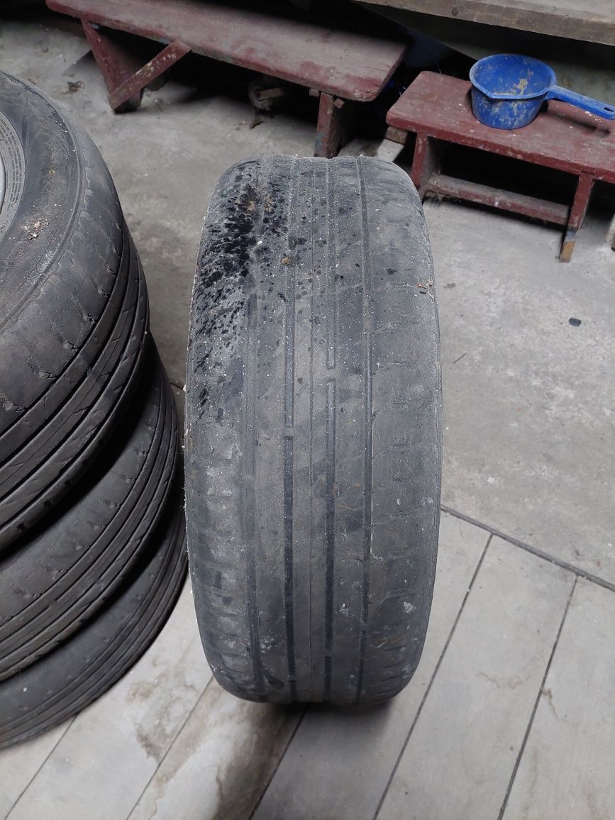 Продам резину 205/55 r16