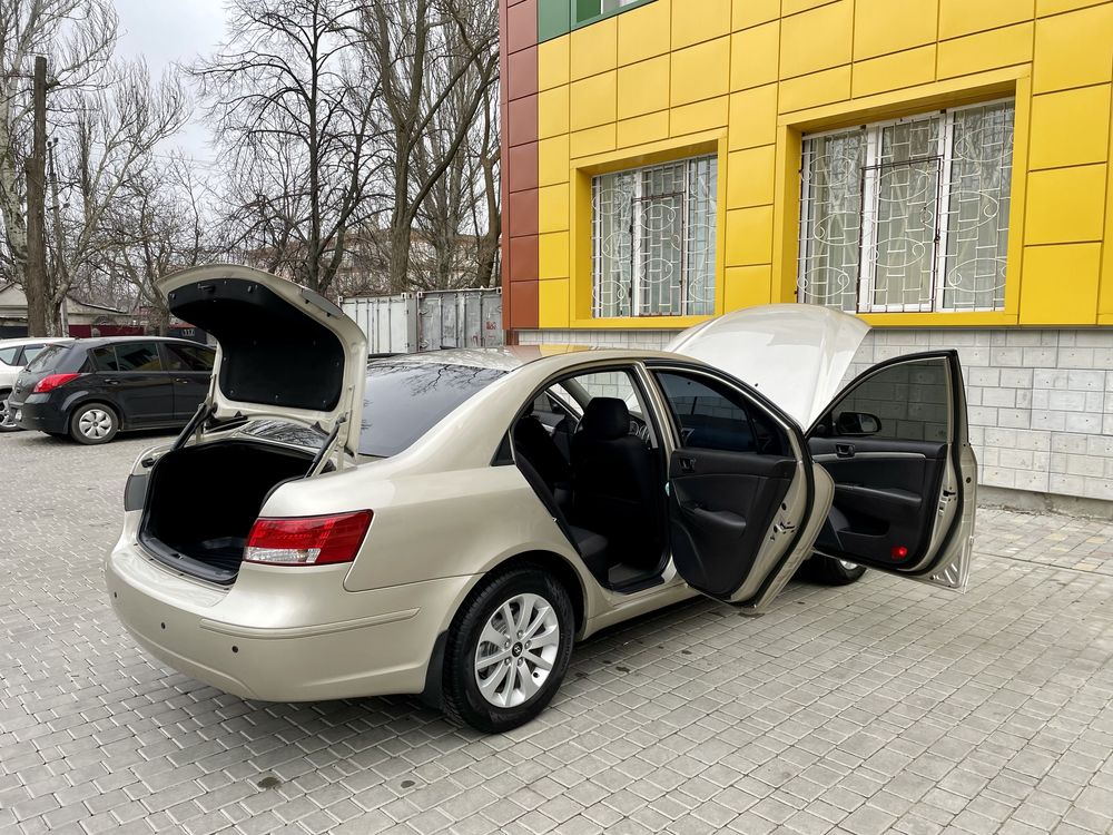 Продам HYUNDAI SONATA  газ/бенз