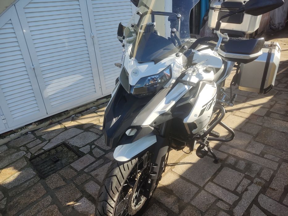 Benelli 502 negociável