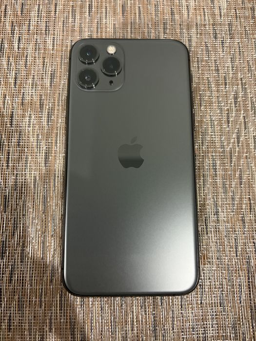 iPhone (айфон) 11 Pro 64Gb Black/чорний