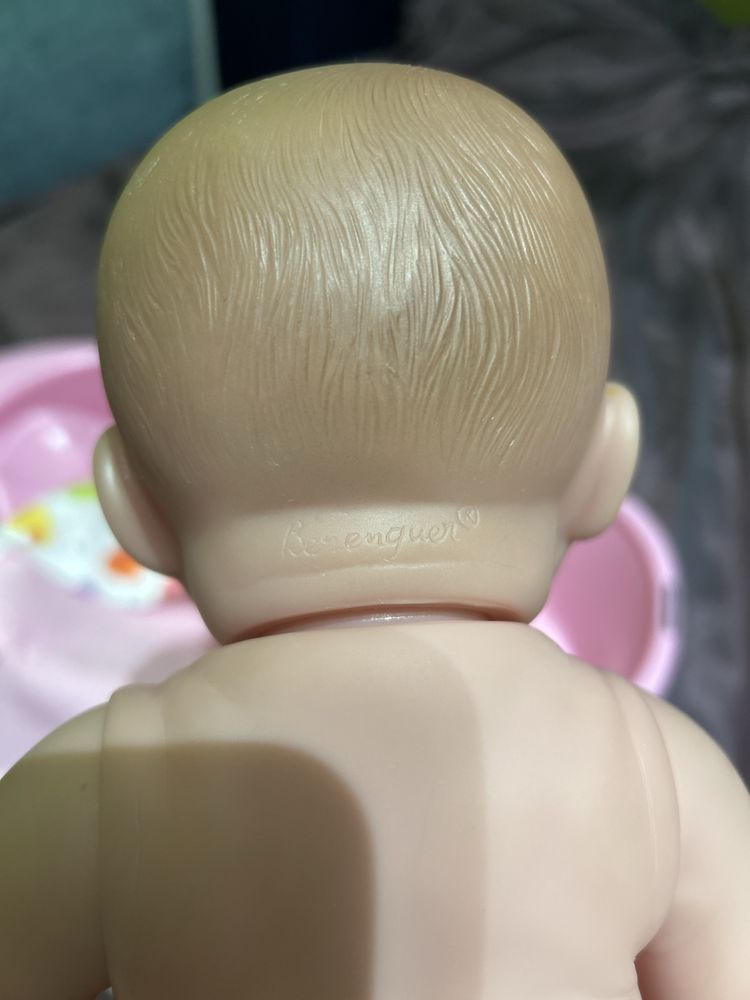Lalka bobas do kąpieli, wanienka i akcesoria, ubranka Berenguer 33 cm