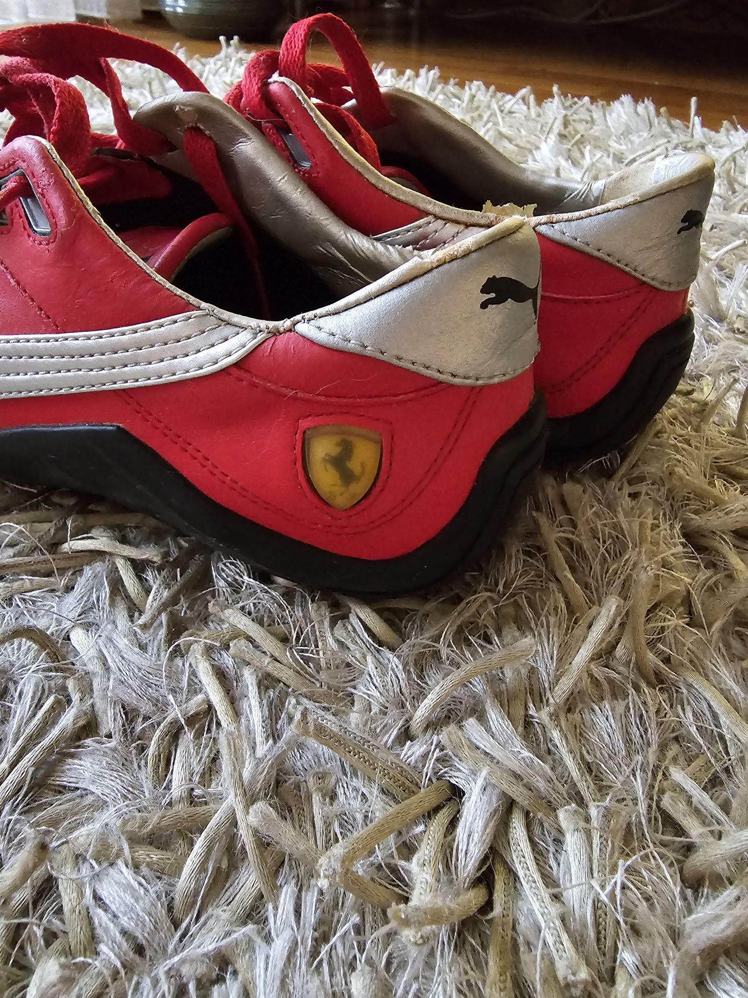 Puma Ferrari calçado