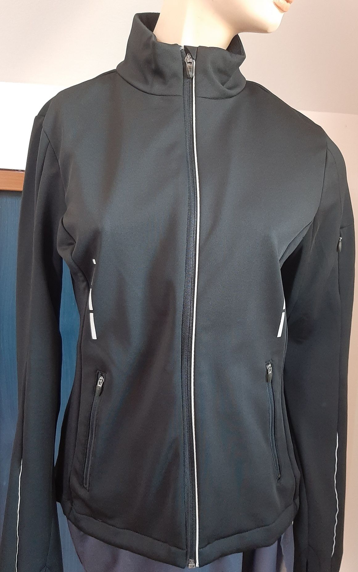 Bluza damska z kapturem w kolorze czarnym Creane Sport