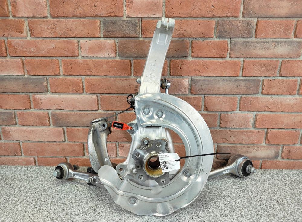 Цапфа BMW G05 G06 G07 G11 G12 G14 G15 G16 G20 G21 G26 G30 G32 G01 G02