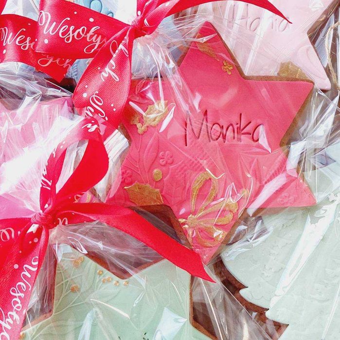 Pierniki z napisem pierniki firmowe pierniki dekorowane gwiazda imię