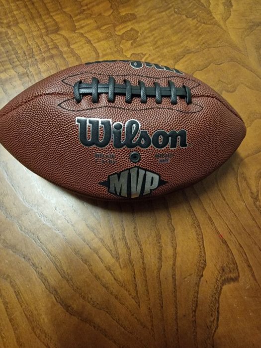 Bola de Futebol Americano Wilson MVP - Nova