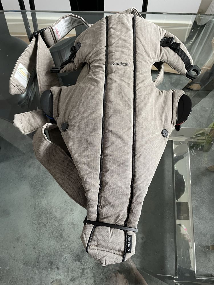 Ergonomiczne nosidlo dzieciece BabyBjorn Baby Bjorn seria organic