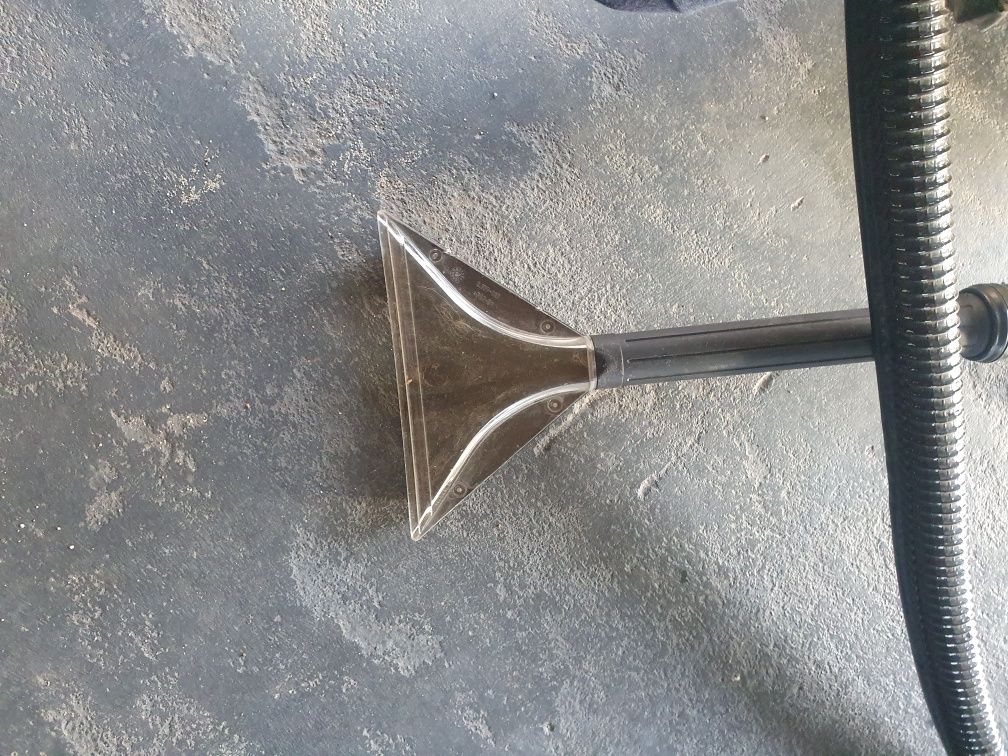 Karcher puzzi 200 odkurzacz piorący zestaw