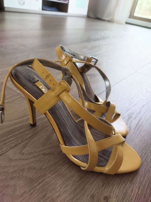 Buty szpilki next