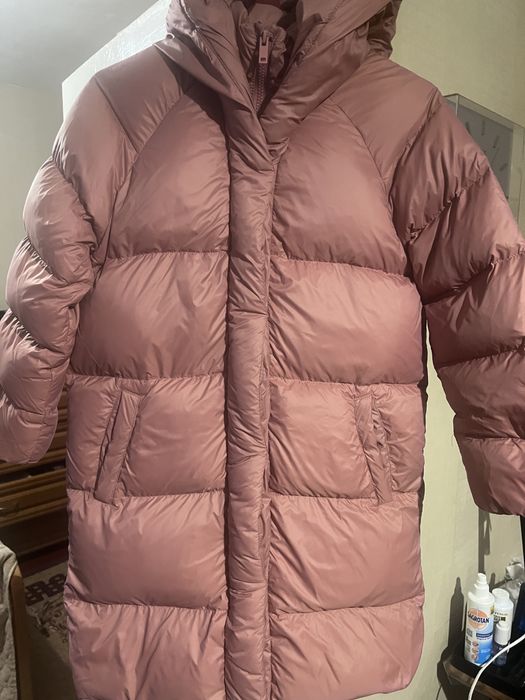 Пуховик для дівчинки