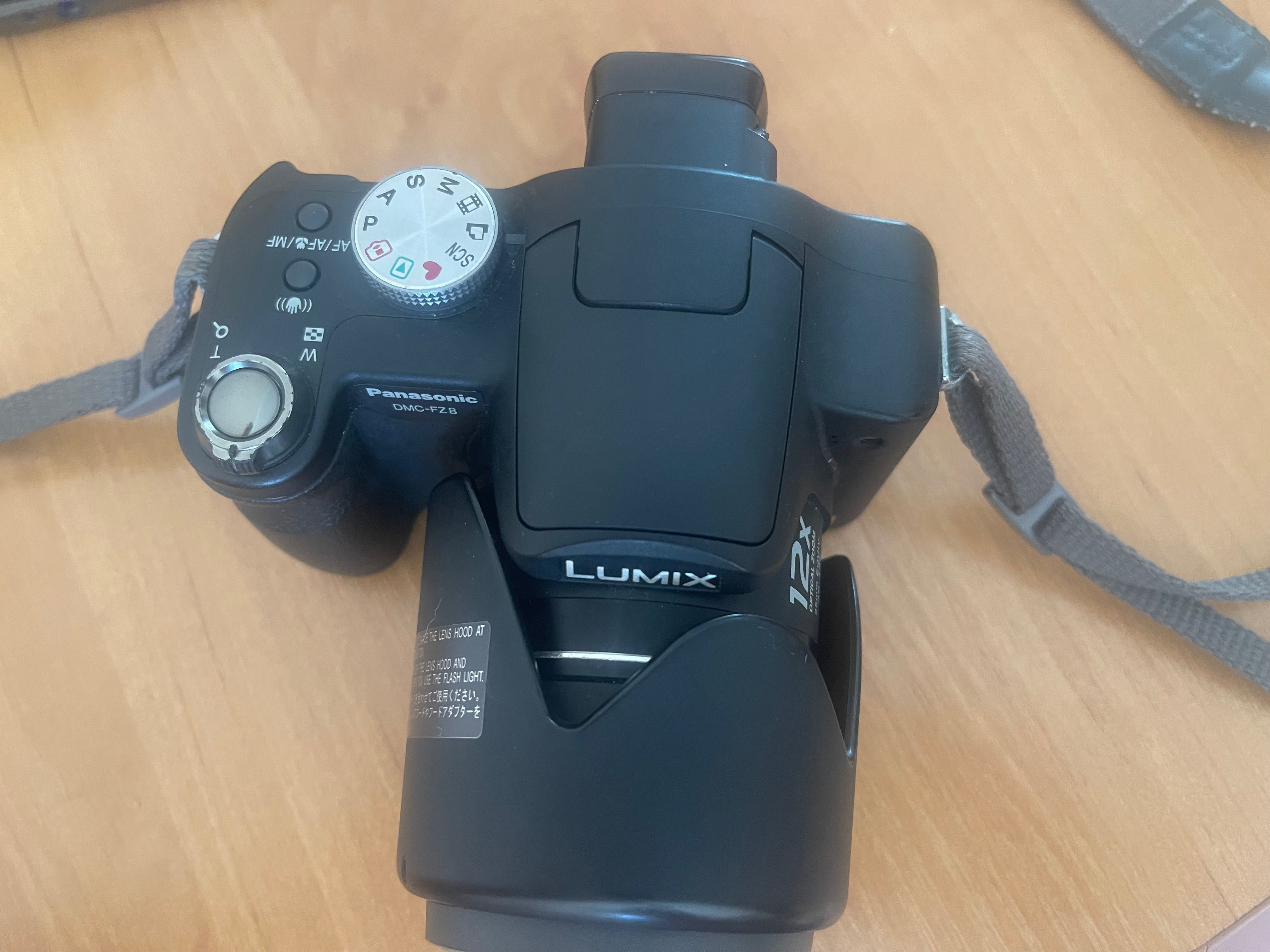 Продам фотоаппарат Panasonic LUMIX DMC-FZ8