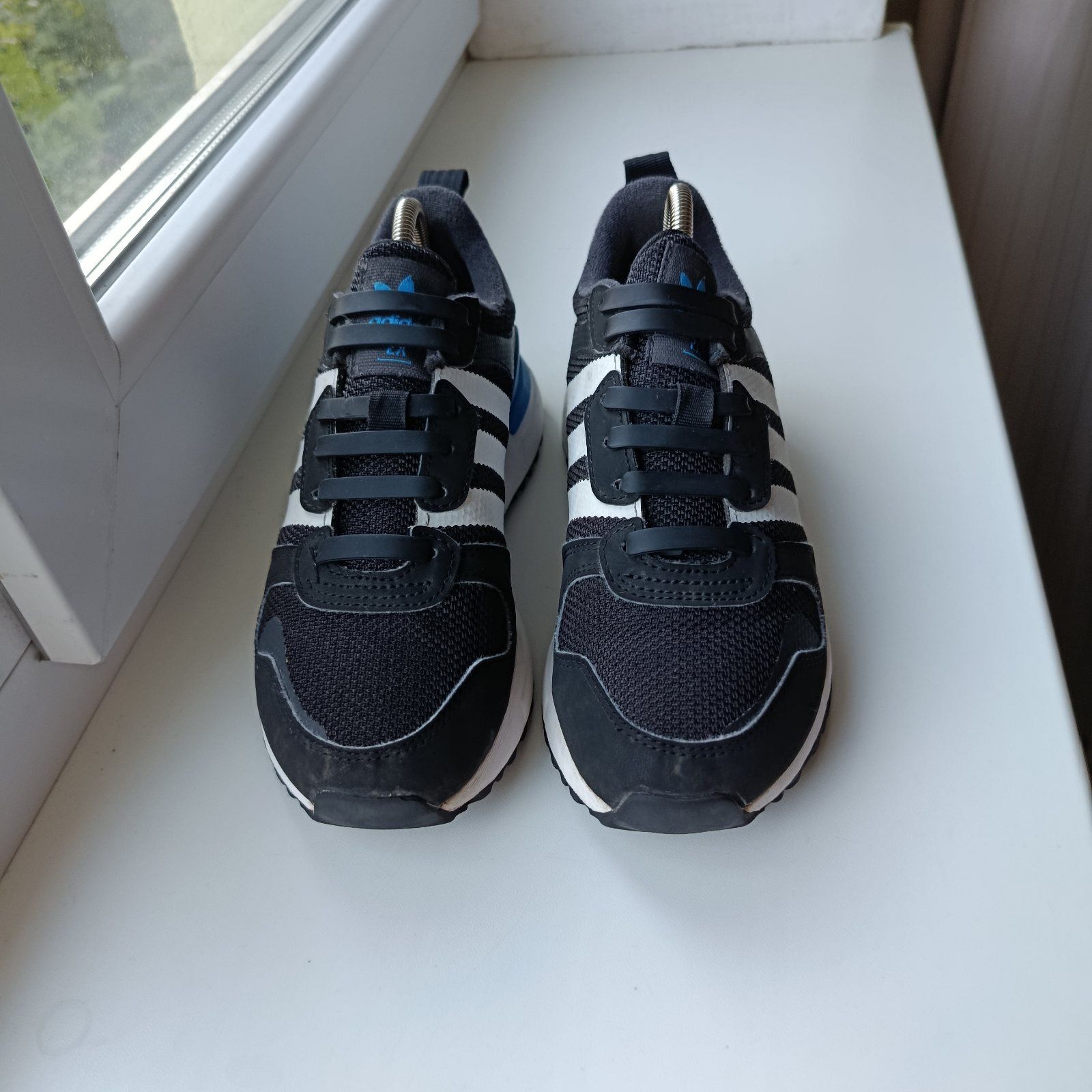 Кросівки ADIDAS ZX_ 700_ 140 розмір 36. Оригінал