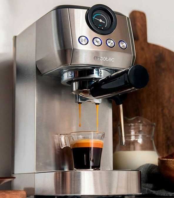 Рожковая кофеварка для еспрессо Cecotec Power Espresso 20 Steel Pro