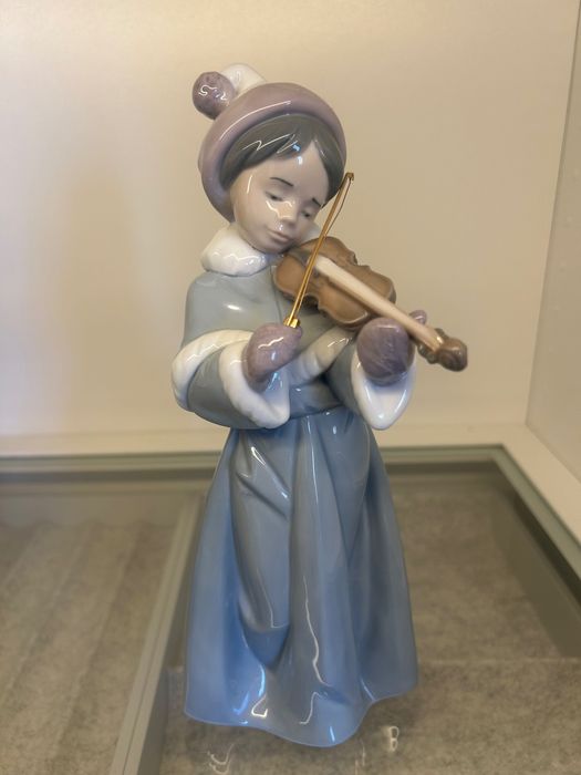 Lladró - Violinista navideño 6534 - The spirit of Christmas (damage)