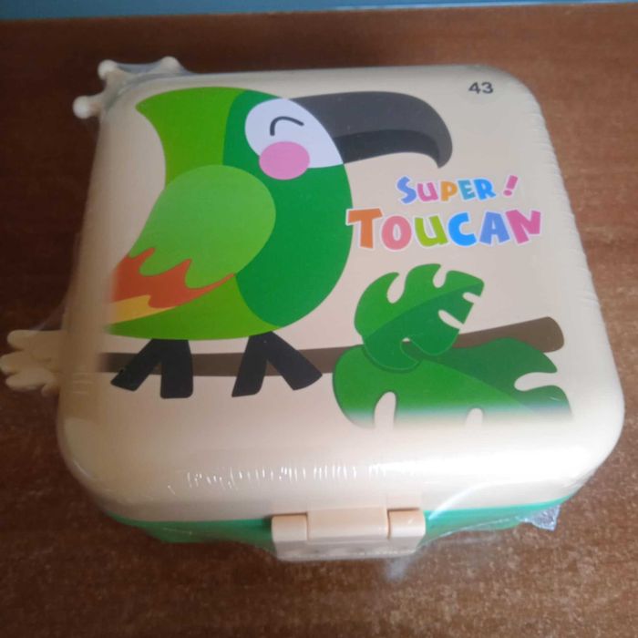 Lunchbox nowy w folii Homla